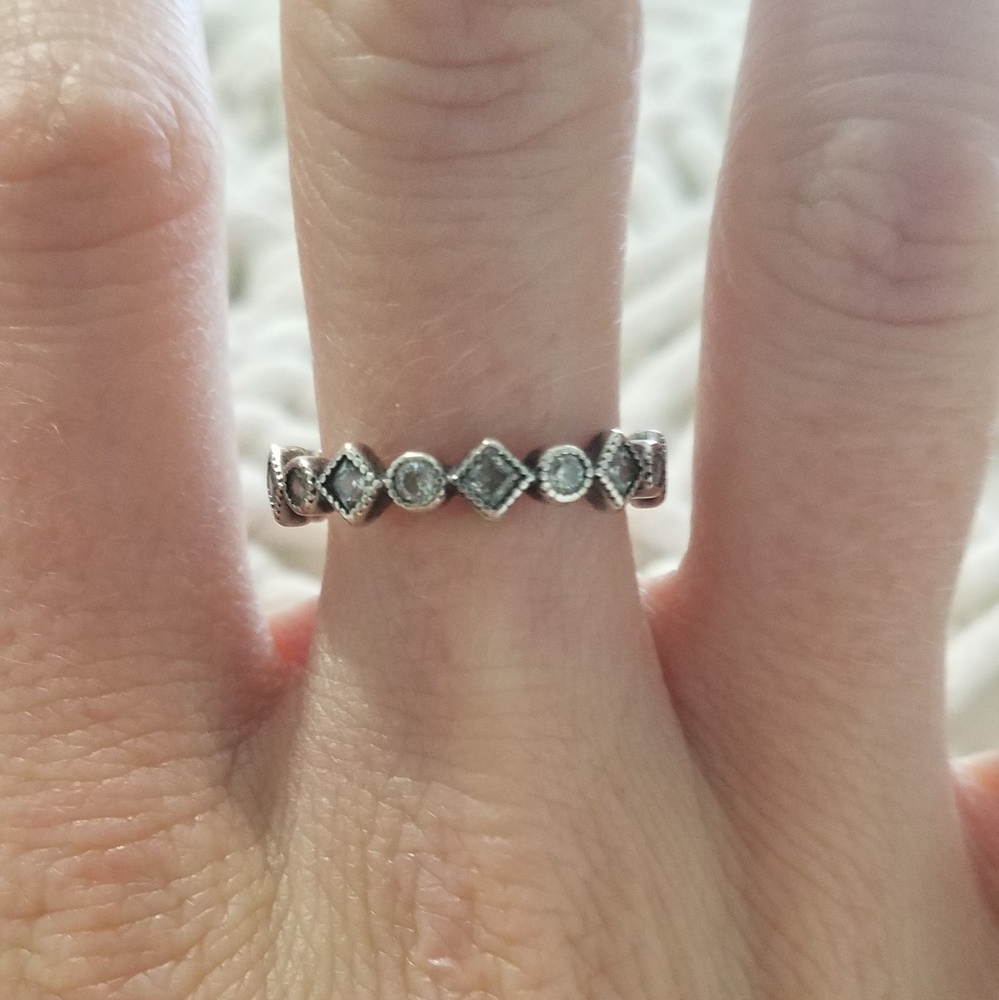 Pandora Alluring Brilliant Princess Silver Ring